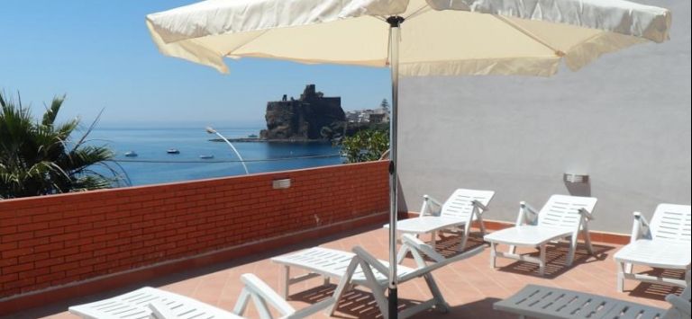 B&B Blu E Il Castello