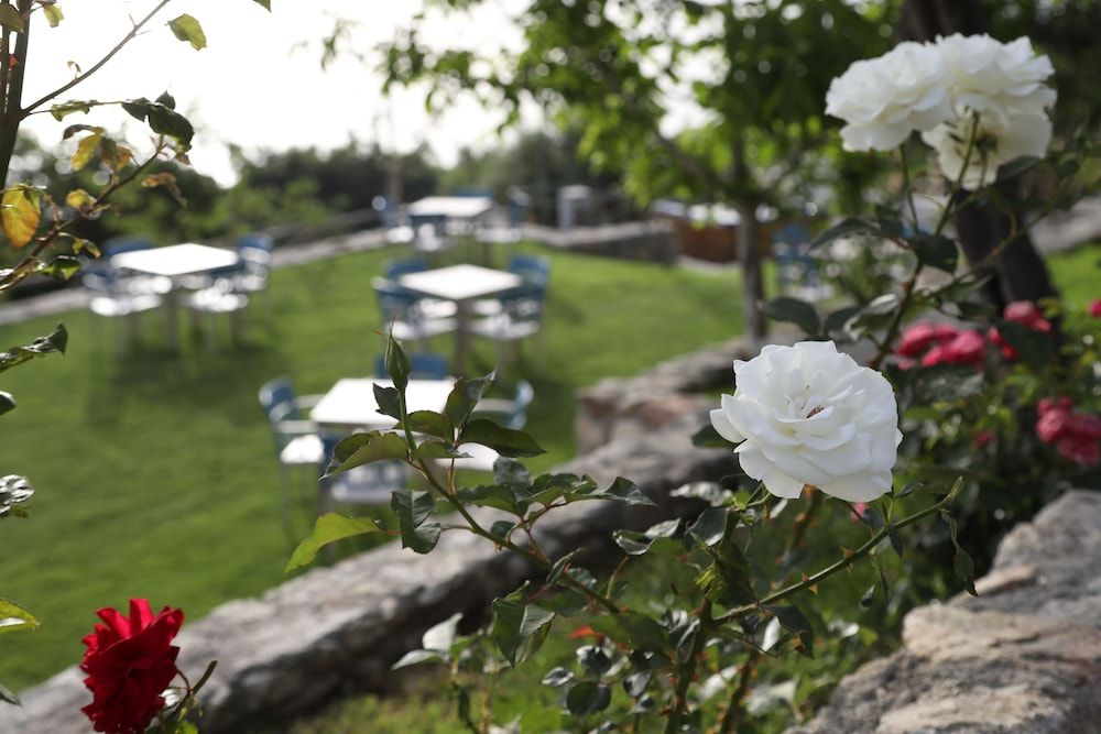 Borgo Rosso Di Sera Resort Country Chic