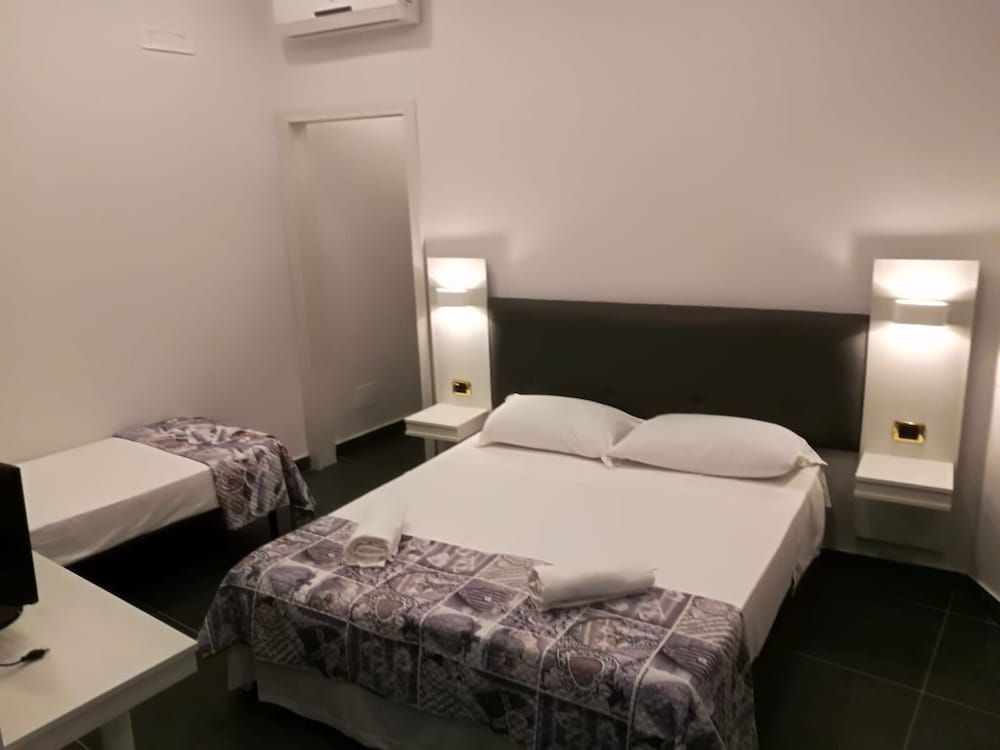 Hotel Poerio