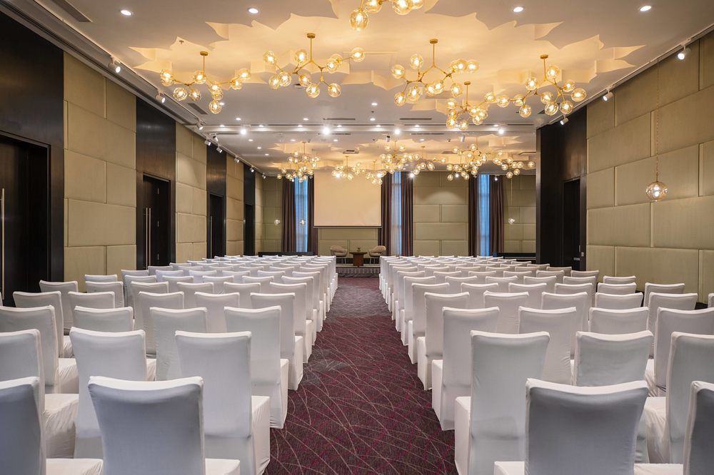 Renaissance Bengaluru Race Course Hotel