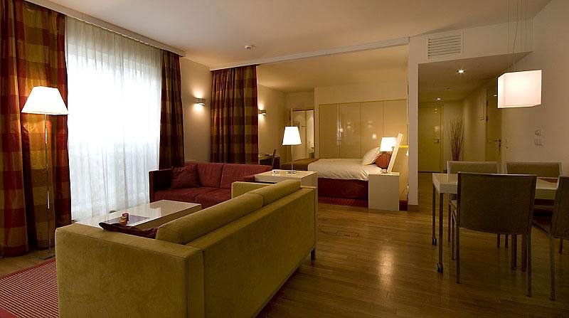 Mamaison Residence Diana Warsaw