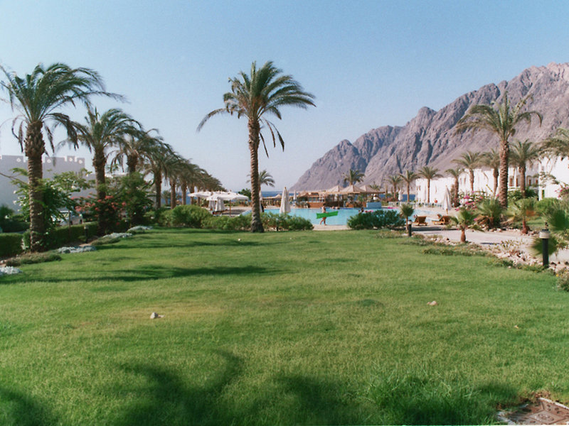 Happy Life Village
