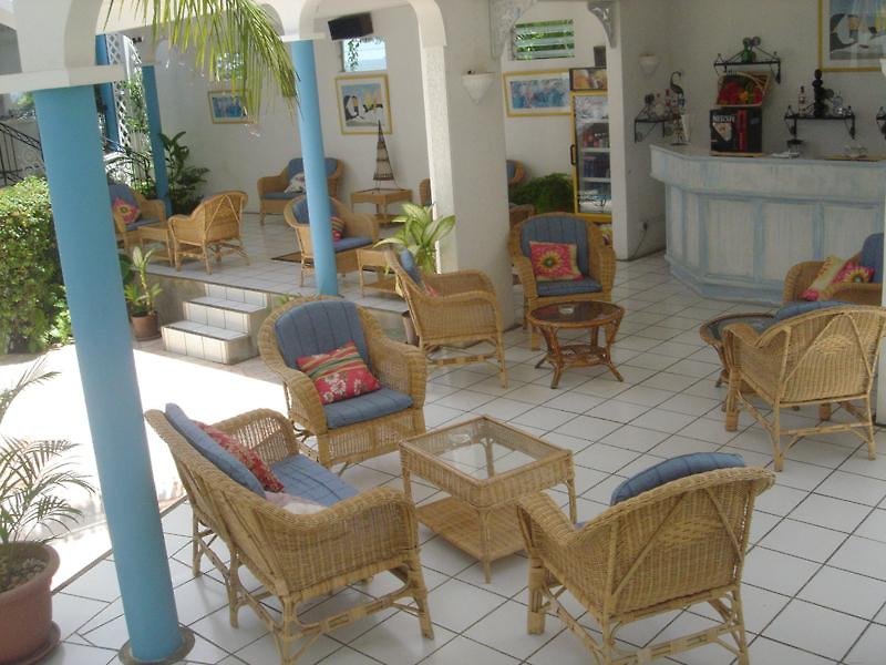 Oasis Beach Club