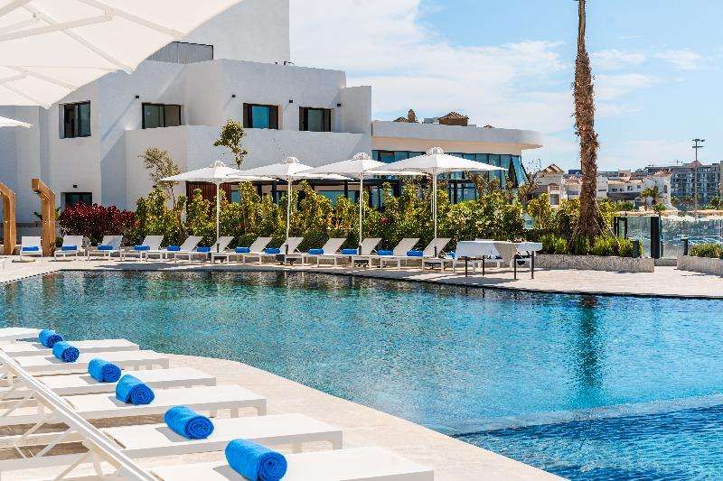 Idou Malabata Beach & Spa