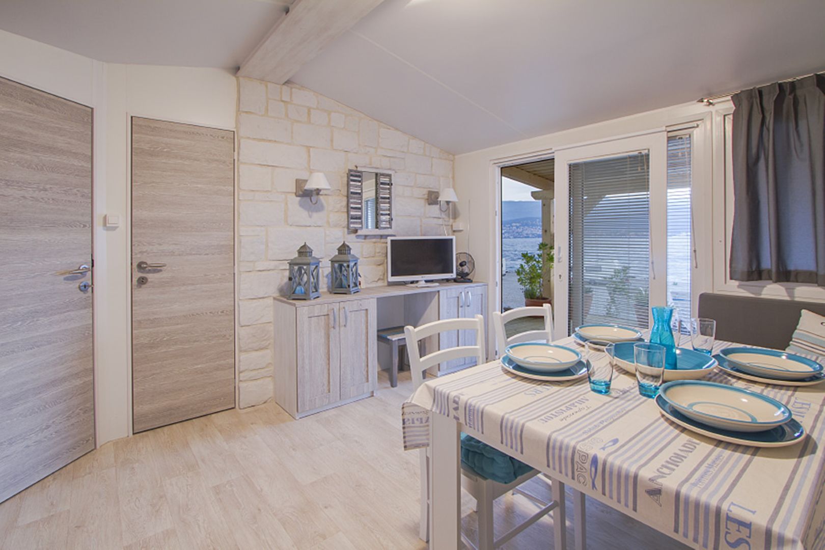 Mobile Homes Tiha