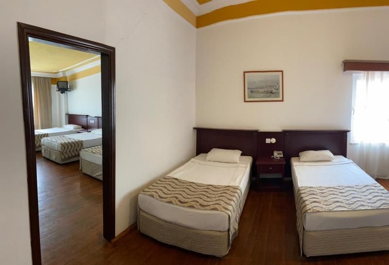 Senza Garden Holiday Club