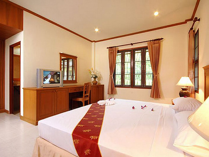 Blu Pine Villa & Pool Access