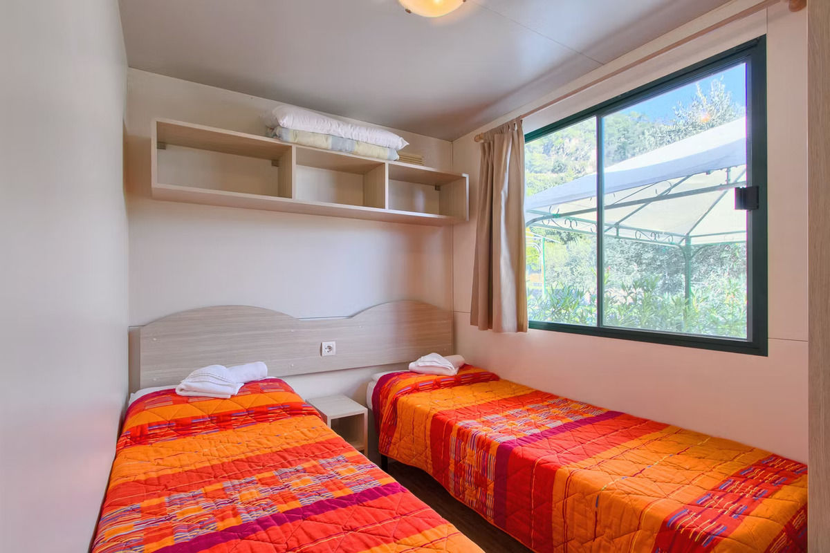 Oliva Camping