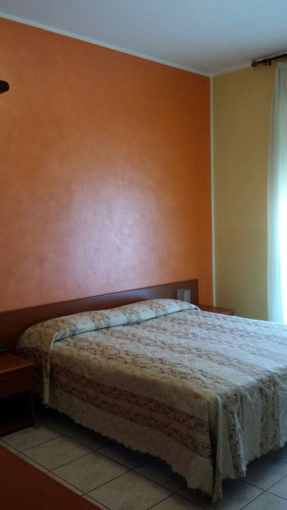 Hotel Frejus