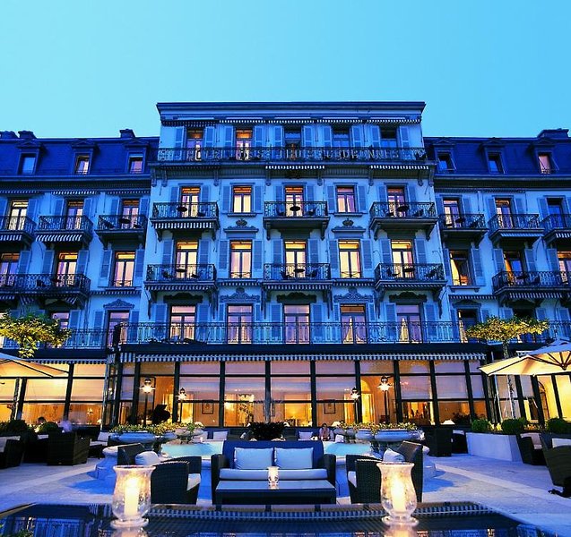 Hôtel Des Trois Couronnes & Destination Spa