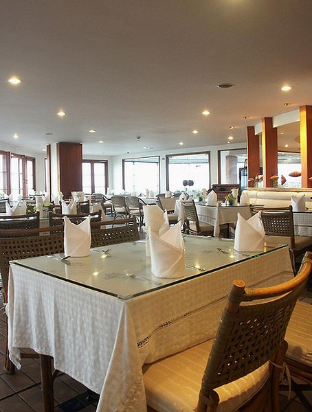 The Imperial Hua Hin Beach Resort