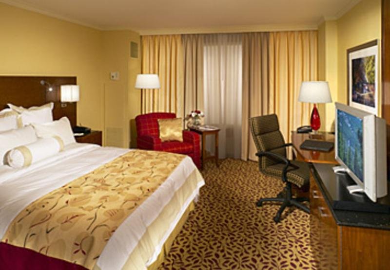Crystal Gateway Marriott