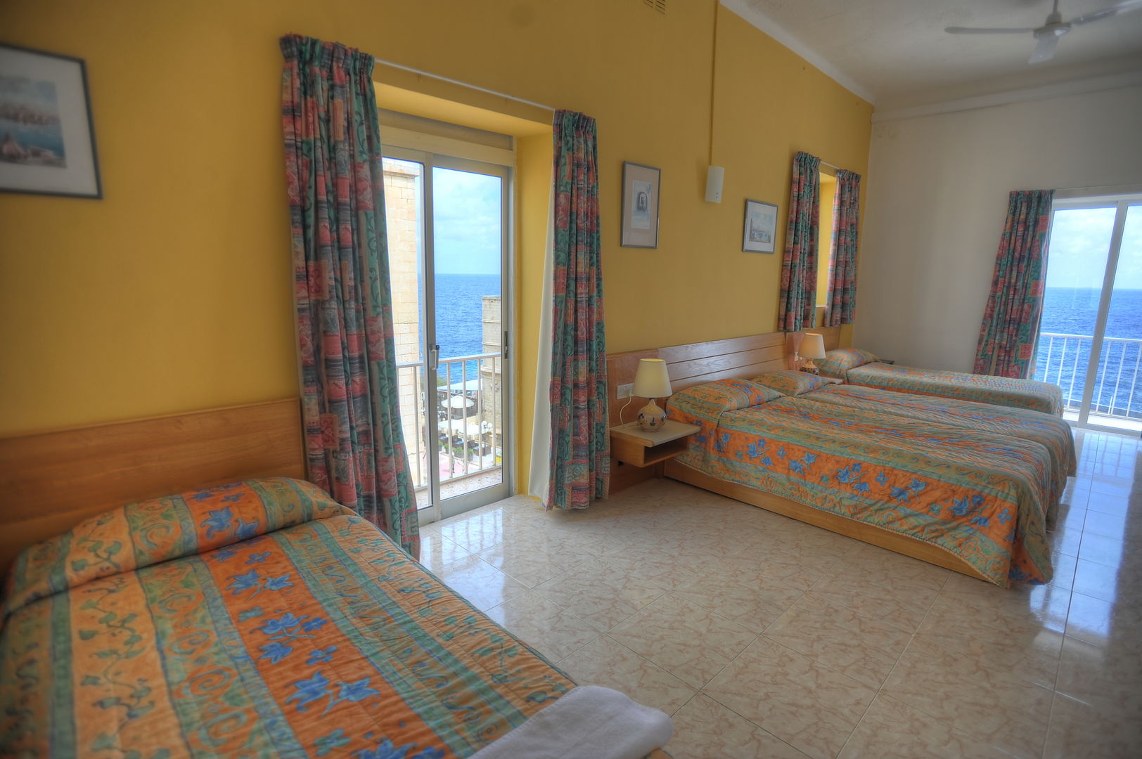 Astra Hotel