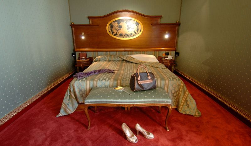 Royal Hotel