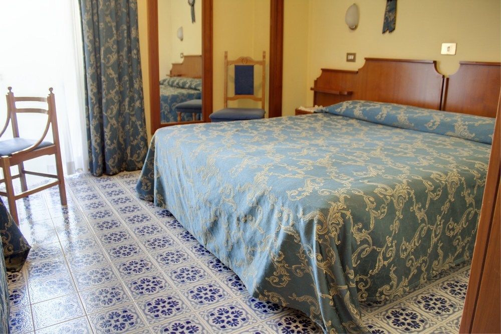 Hotel Bonifacio
