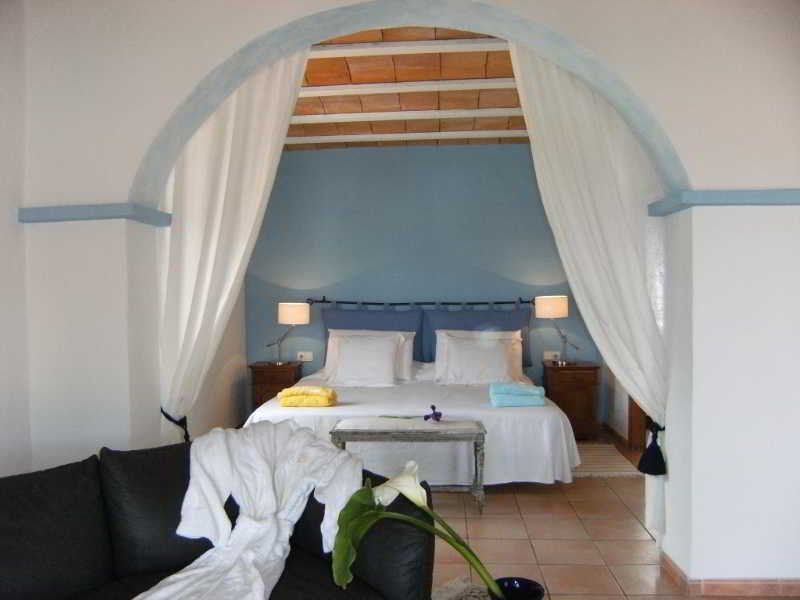 Hotel Villa Can Maries