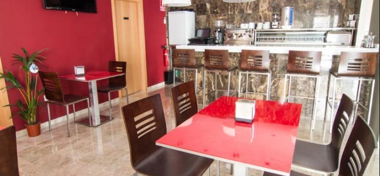 Hotel Senderos