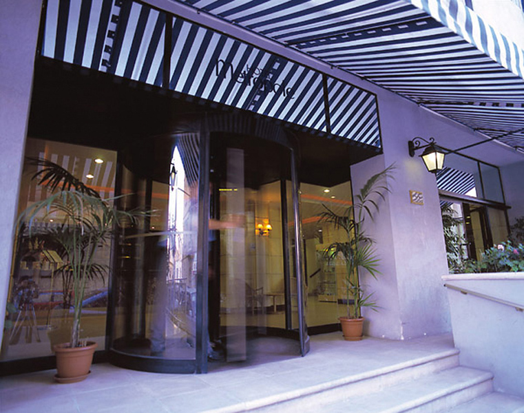 Metropole