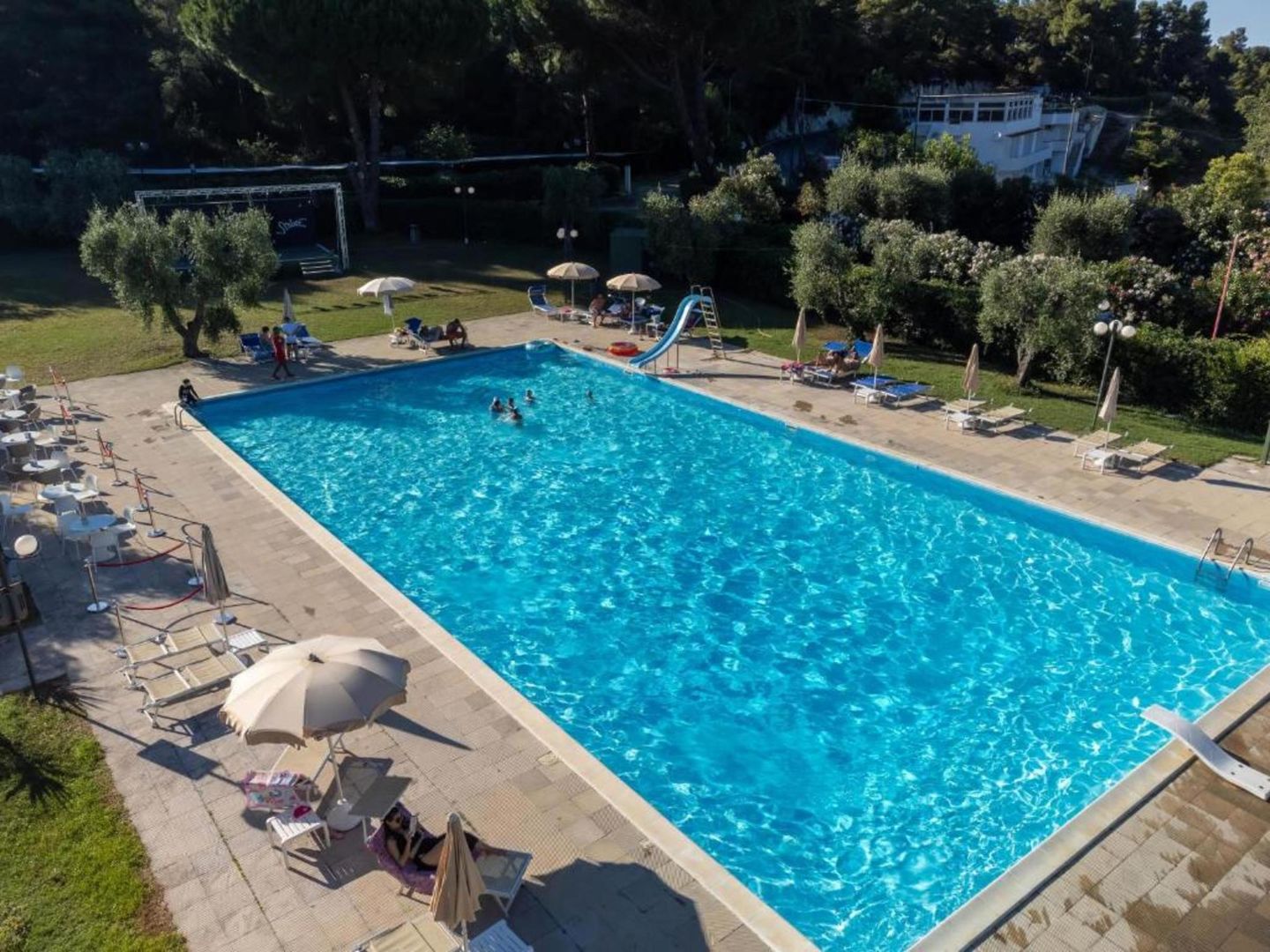 Hotel Mira