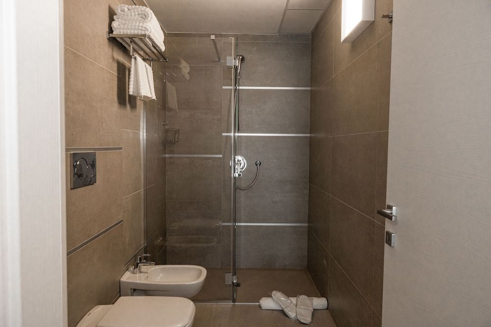 BeeApartments