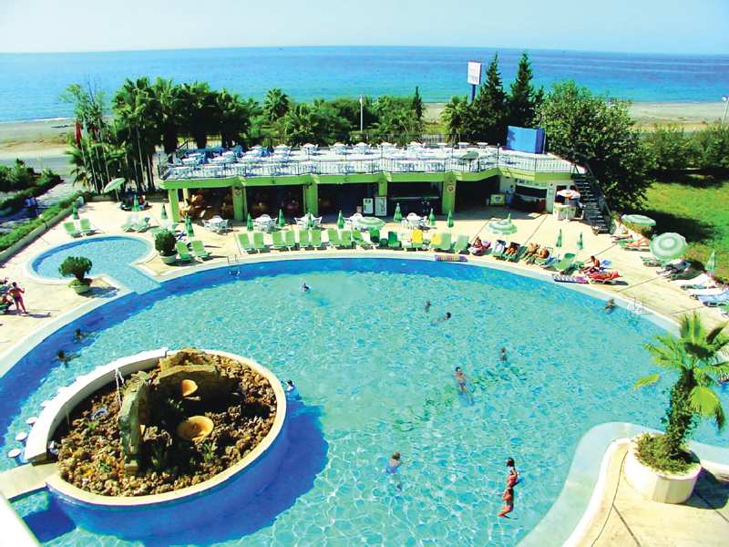 World Star Beach Resort & Spa