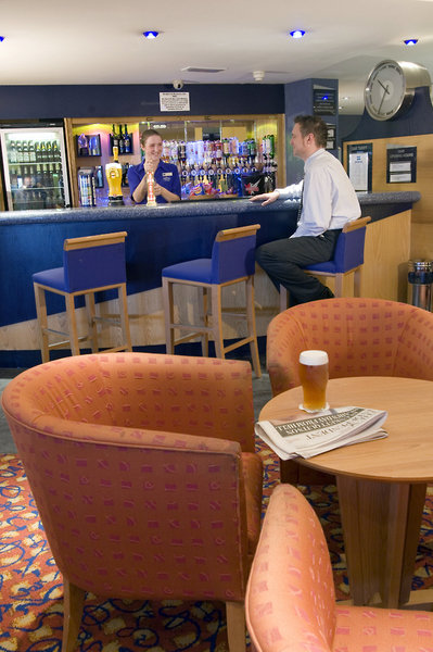 Holiday Inn Express Bristol-North