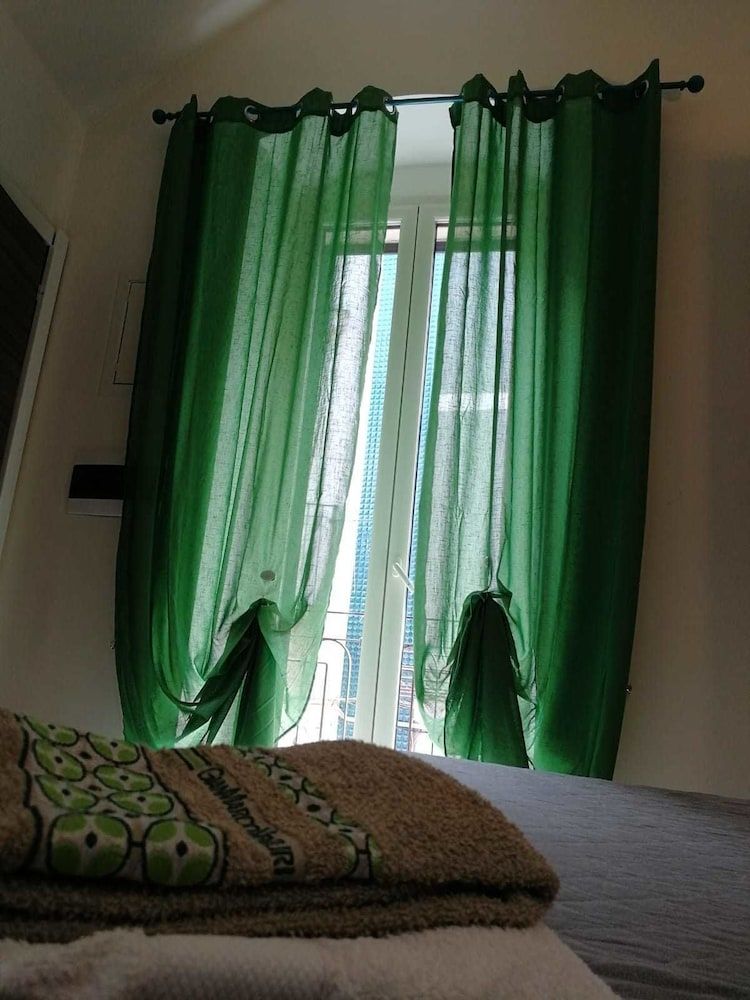 Mondial Bed