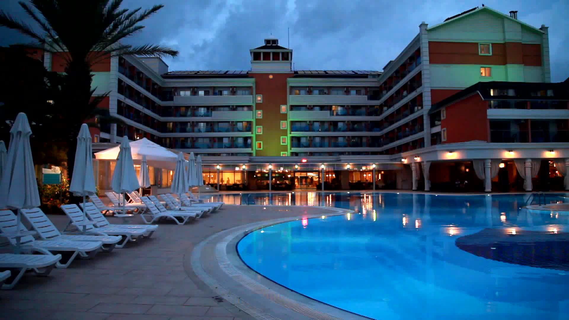 Insula Resort & Spa