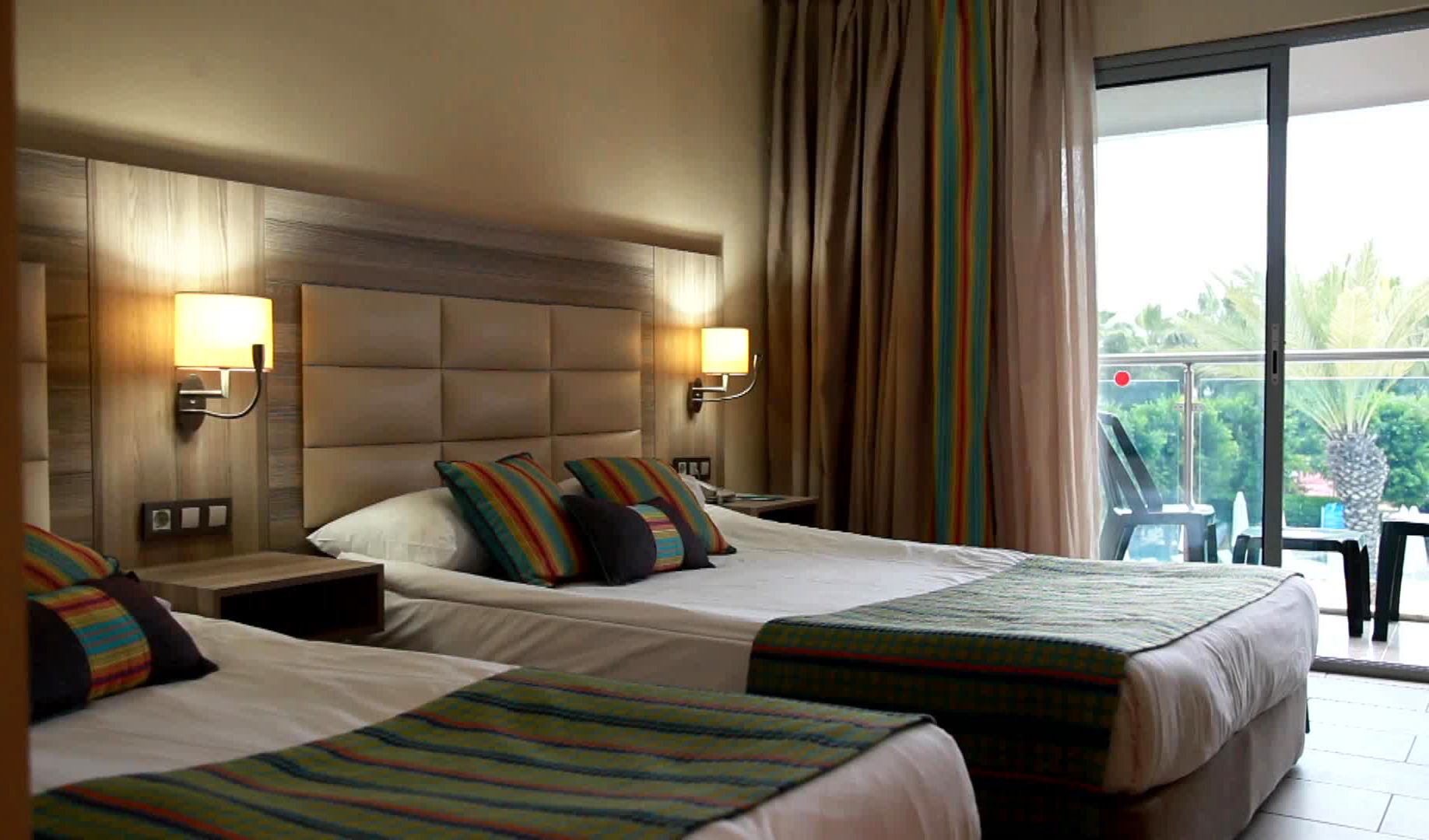 Insula Resort & Spa