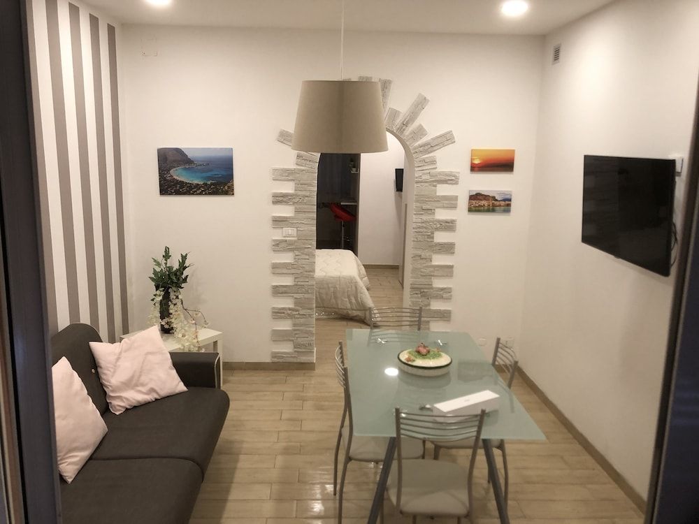Alessia House