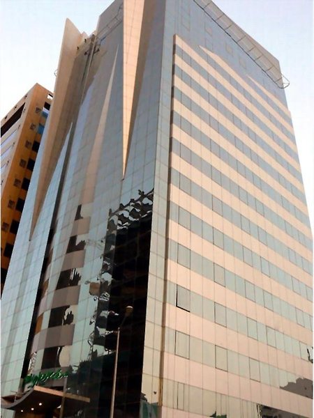 Gloria Hotel & Suites