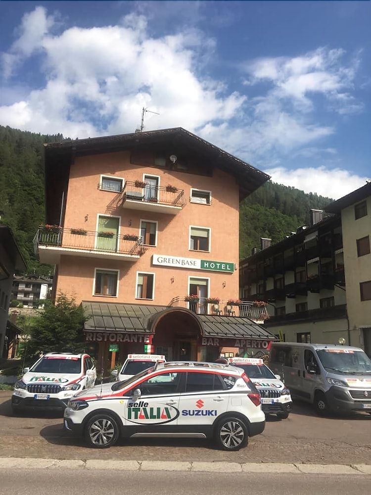 Green Base Hotel
