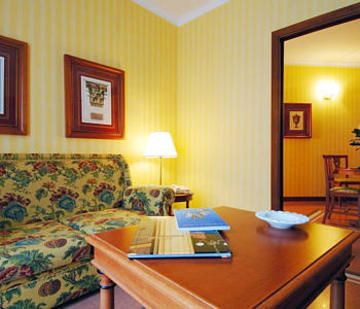 Residenza D'Aragona