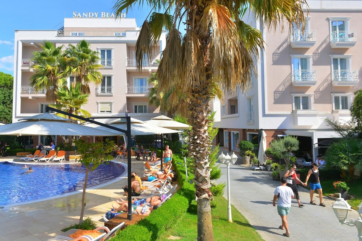 Sandy Beach Resort