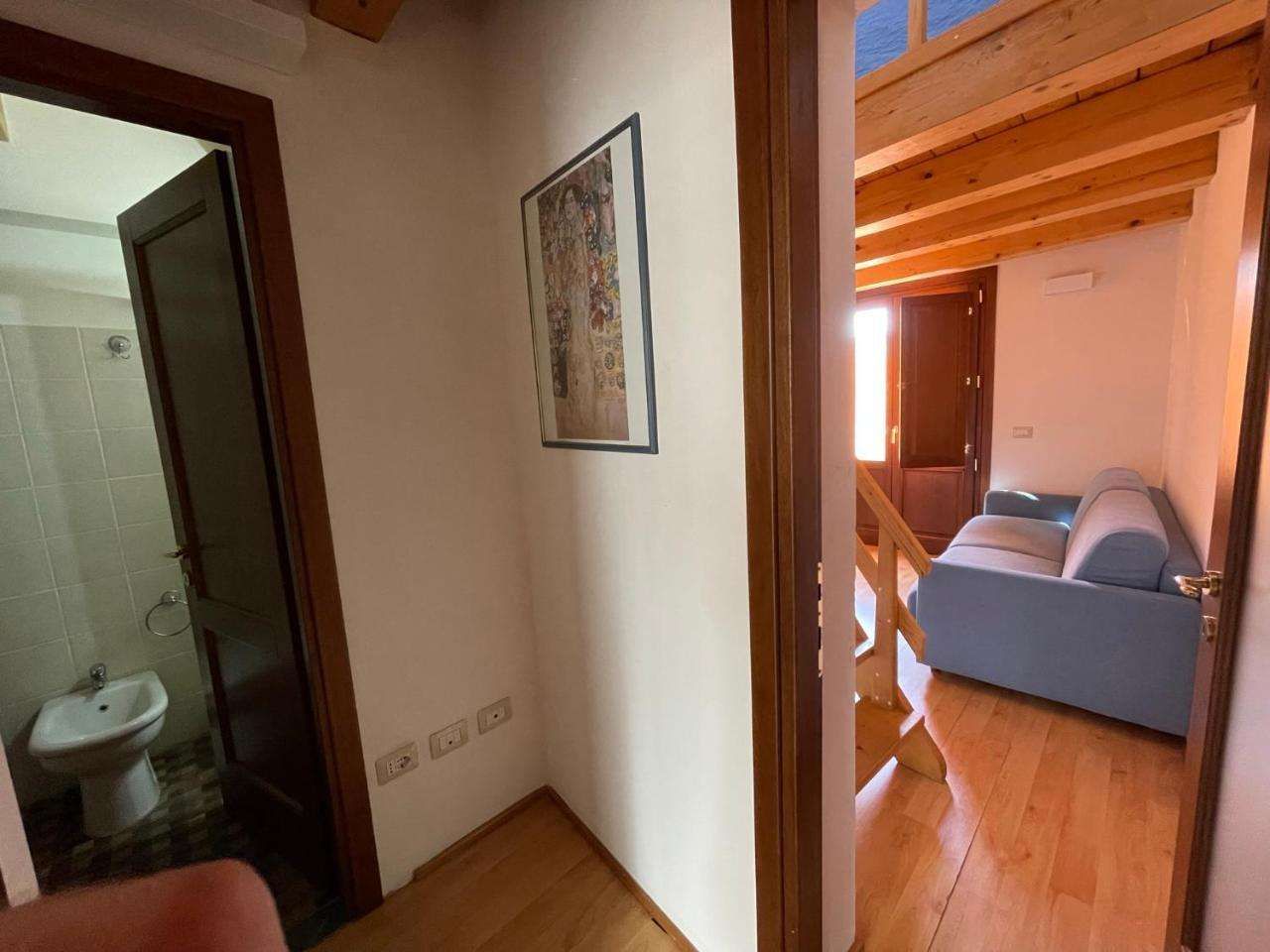 B&B Is Solus