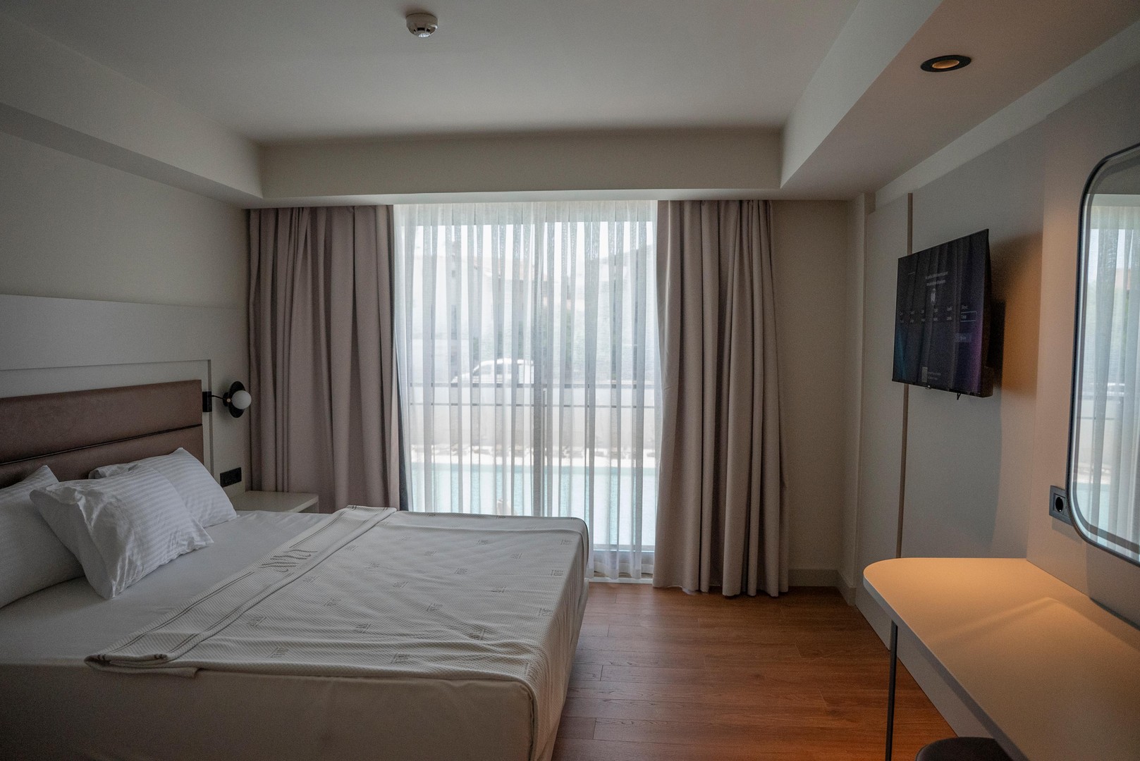 Avia Resort & Spa