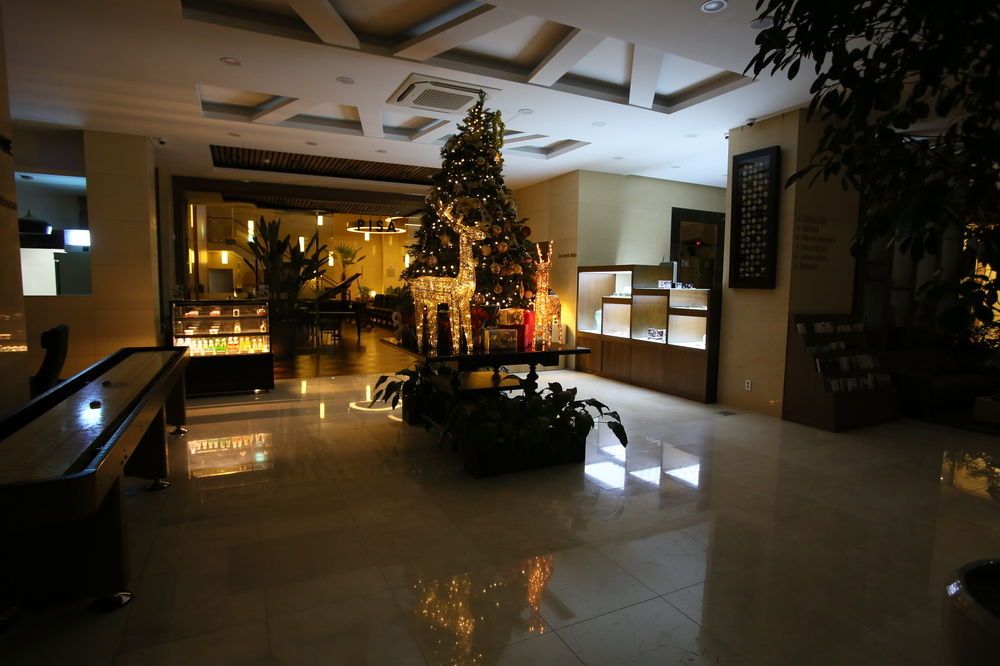 Hotel Avalon