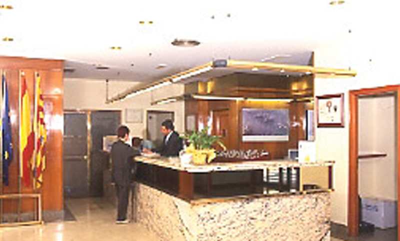 Hotel ILUNION Romareda