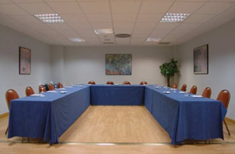 Hotel ILUNION Romareda