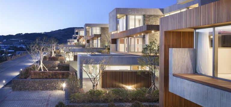 Bayhill Pool & Villa