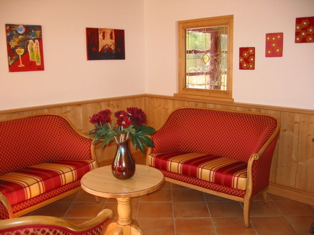 Zum Zirm Berghotel