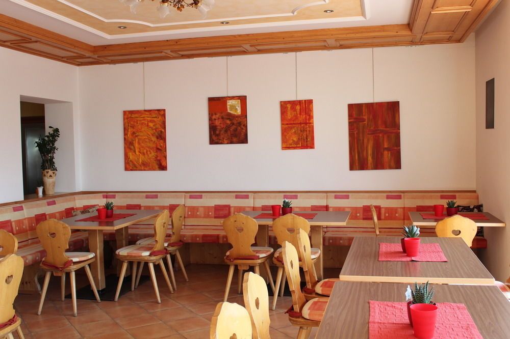 Zum Zirm Berghotel