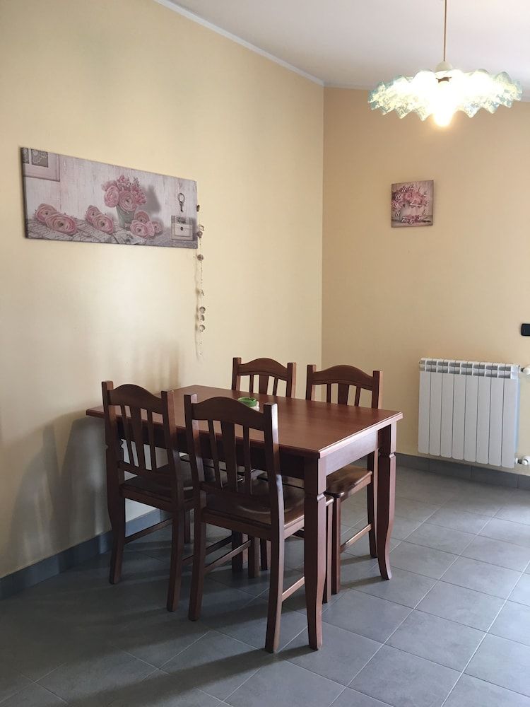 Villa Aurora