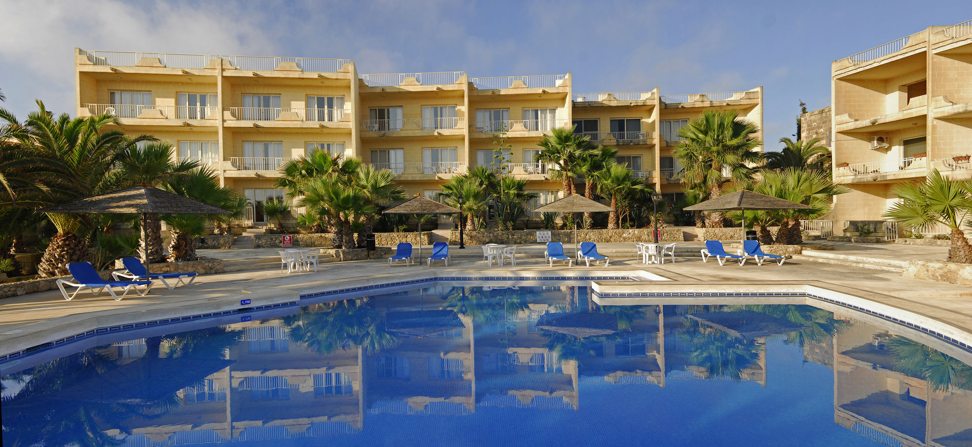 Ta Frenc Apartments