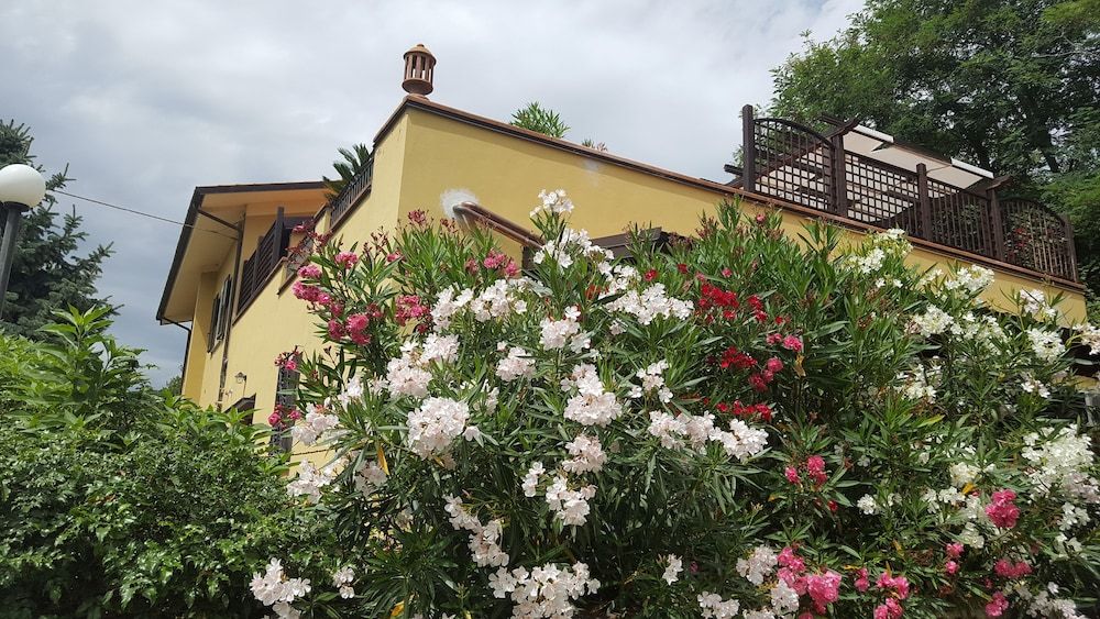 La Valle Bed & Breakfast