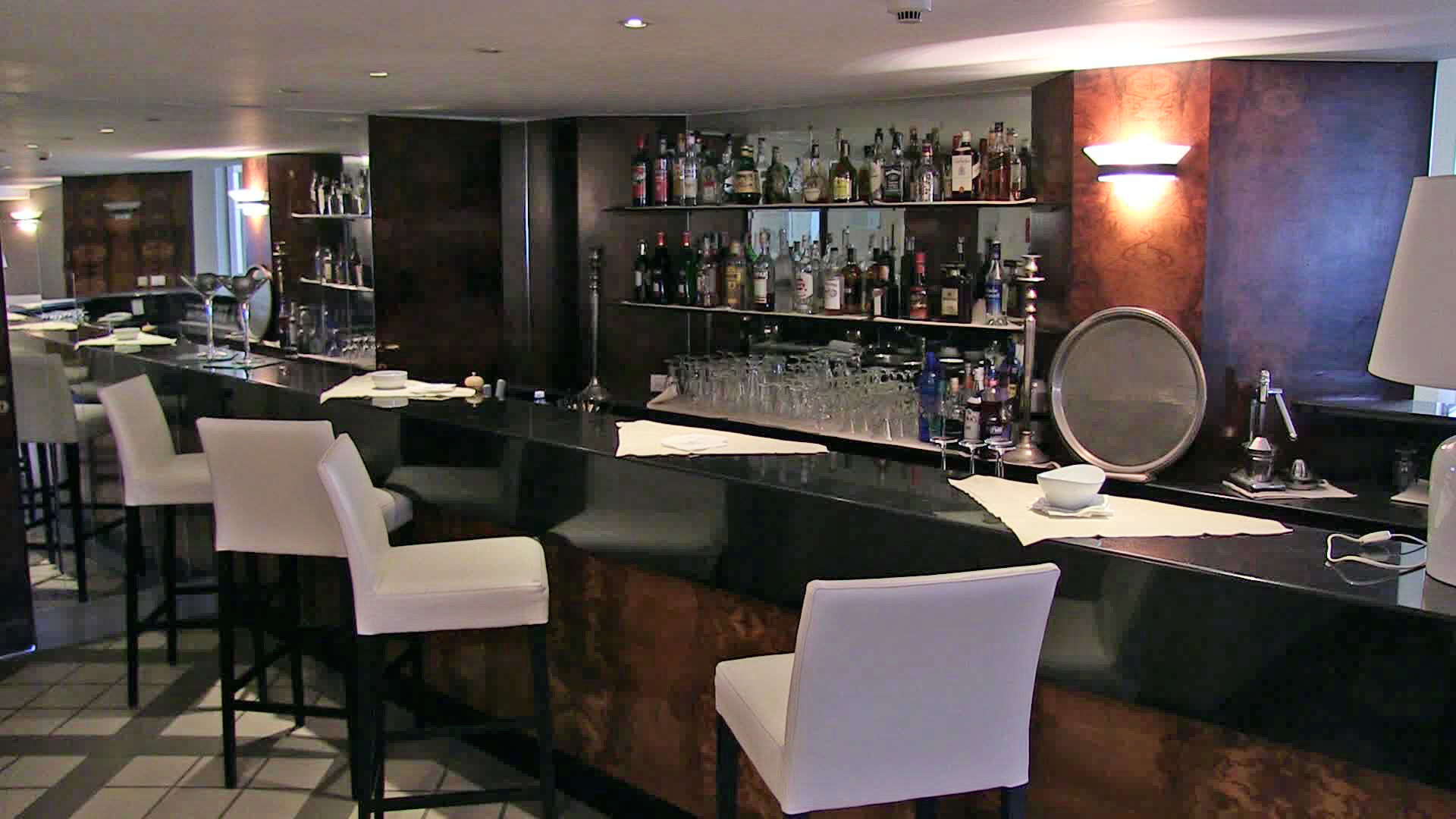 Sardegna Hotel  Suites & Restaurant - Cagliari