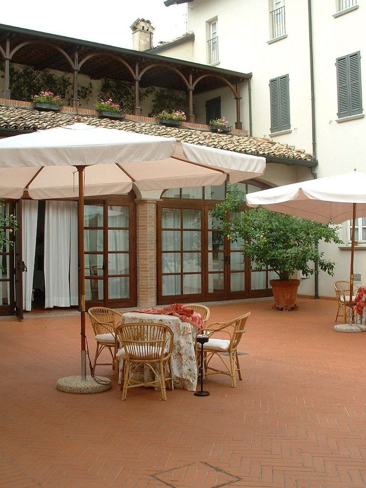 Locanda del Lupo