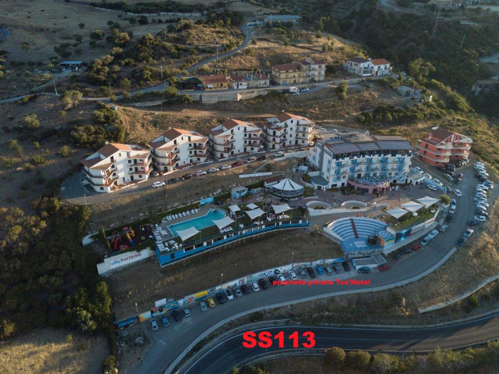 Tus'Hotel