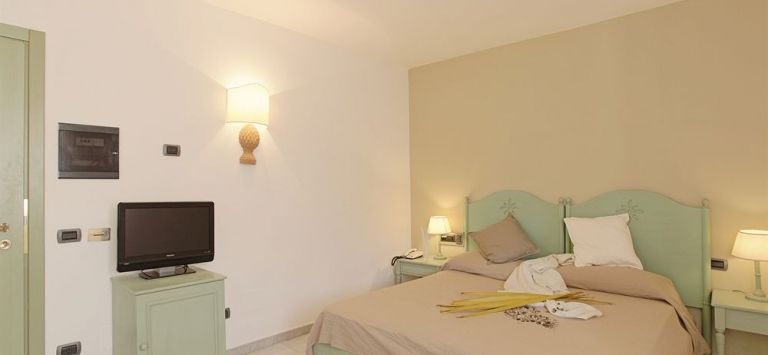 Hotel Punta Majata