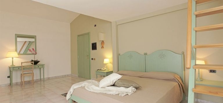 Hotel Punta Majata